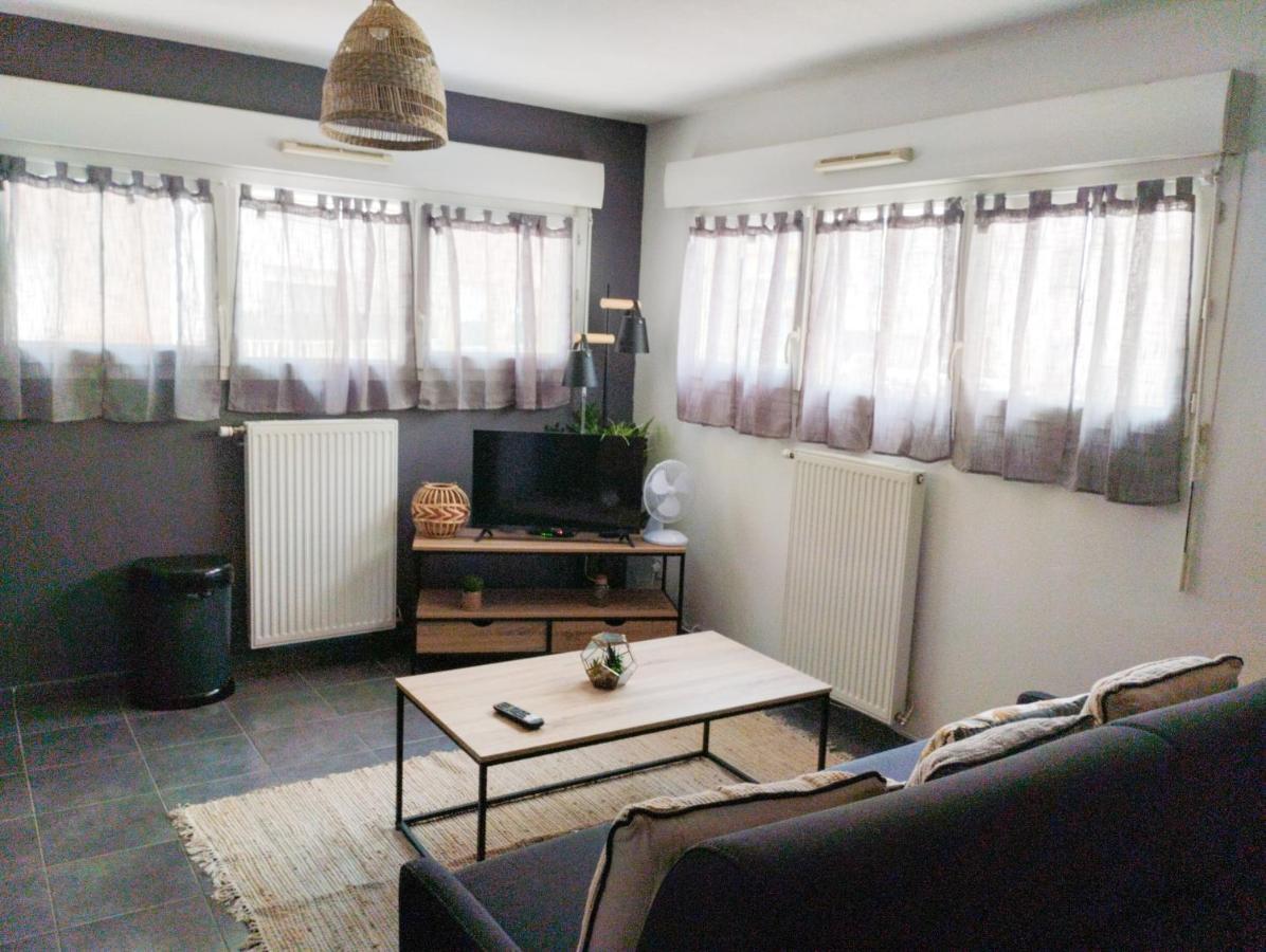 Studio Balzac Apartment Villeurbanne Bagian luar foto