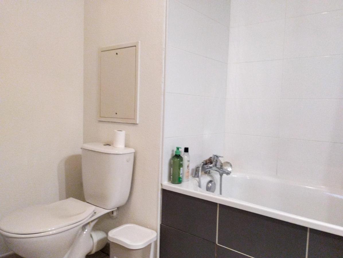 Studio Balzac Apartment Villeurbanne Bagian luar foto