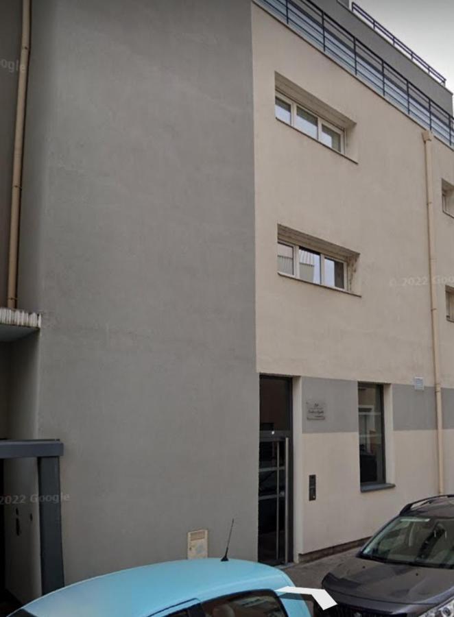 Studio Balzac Apartment Villeurbanne Bagian luar foto